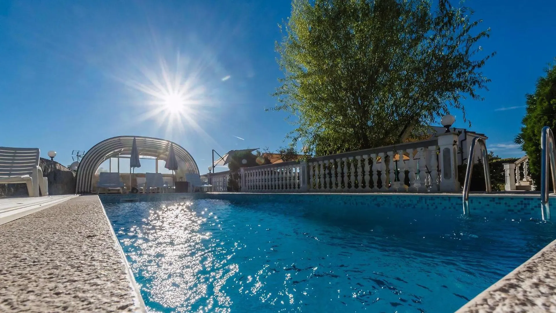 Gemuetliche Wohnung Mit Pool Crikvenica Croatia