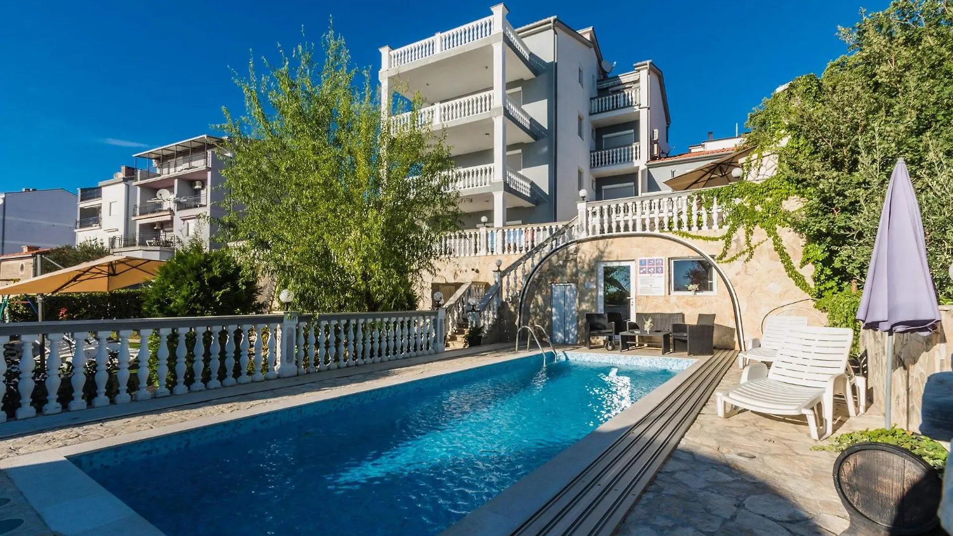 Gemuetliche Wohnung Mit Pool Crikvenica Apartment