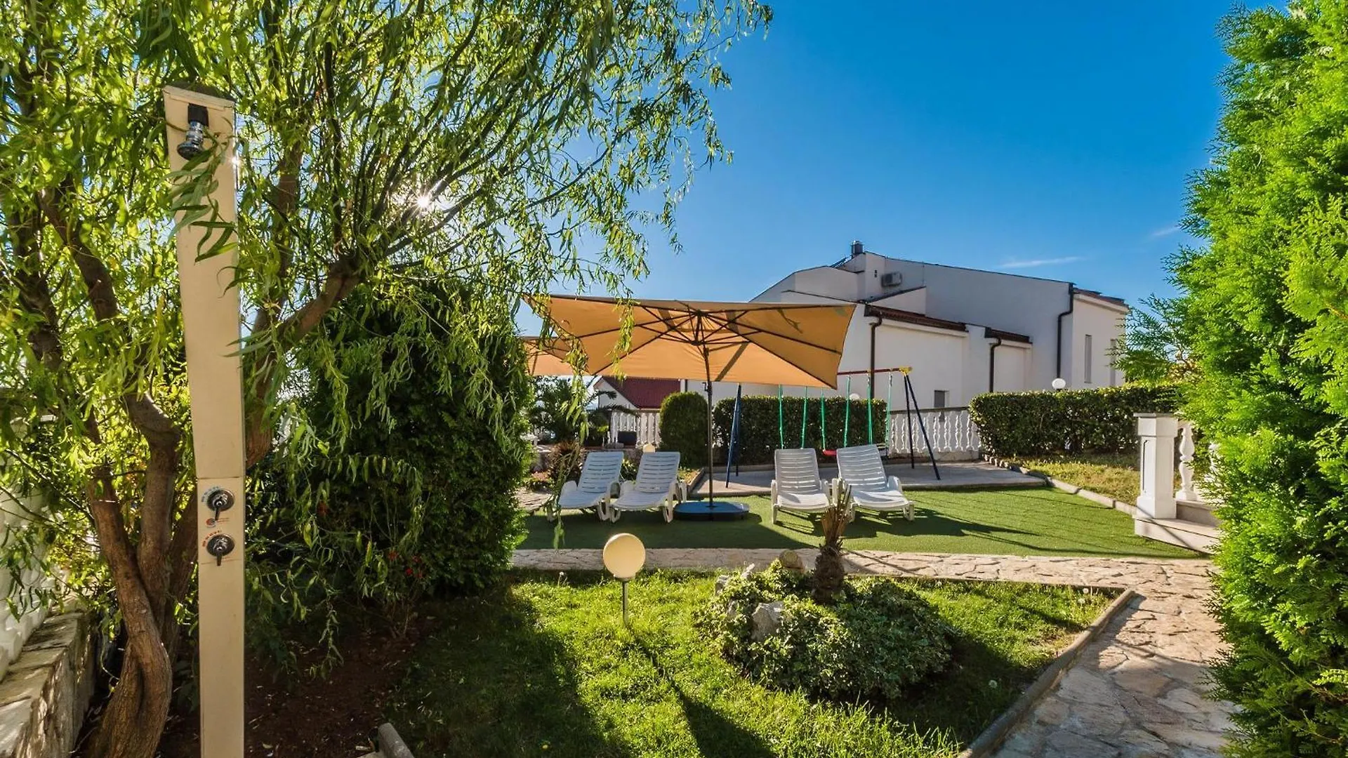 Gemuetliche Wohnung Mit Pool Crikvenica Apartment